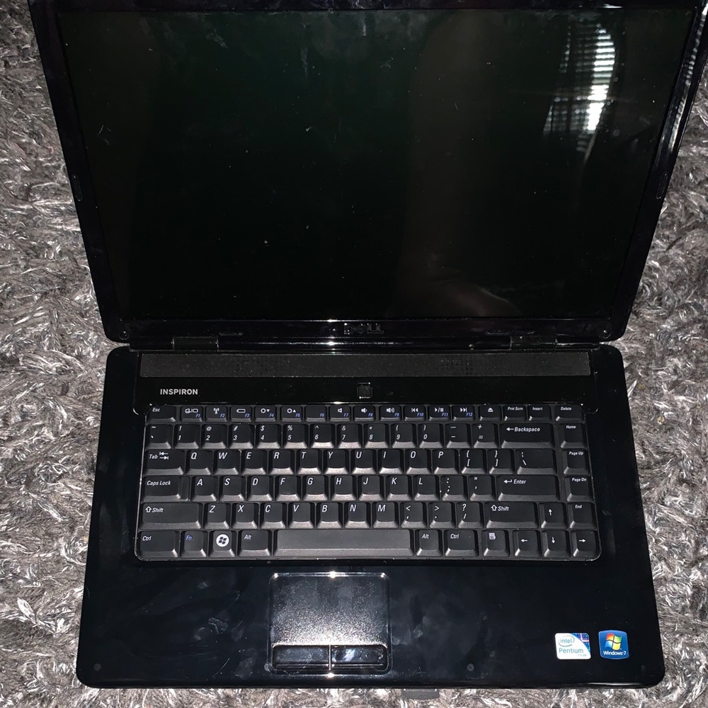 Dell Laptop - Picture 2 of 2